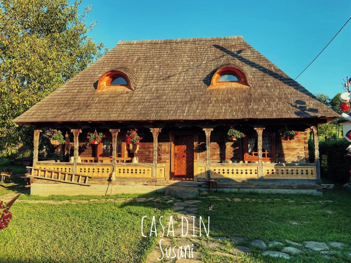 Casa Din Susani Calinesti  Luaran gambar